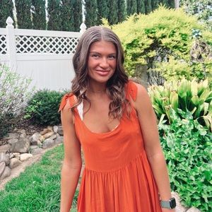 Meet your Posher, Gena